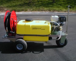 160 bars - Moteur Thermique - Cuve 200L - Enrouleur &agrave; ressort